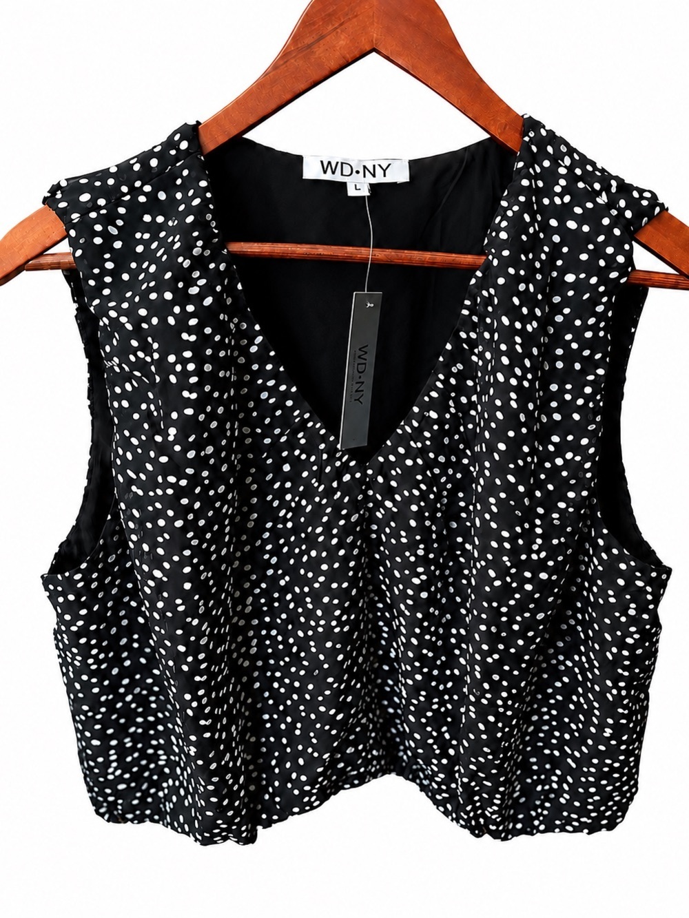 NWT-WD.NY Black & White Polka Dot V-Neck Sleeveless blouse-Size large